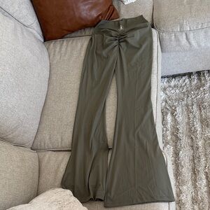 Women's Olive Athletic Flare Pants with Scrunch Butt, never worn, size small